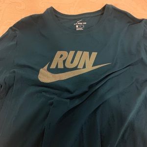 Nike Run Athletic Shirt
